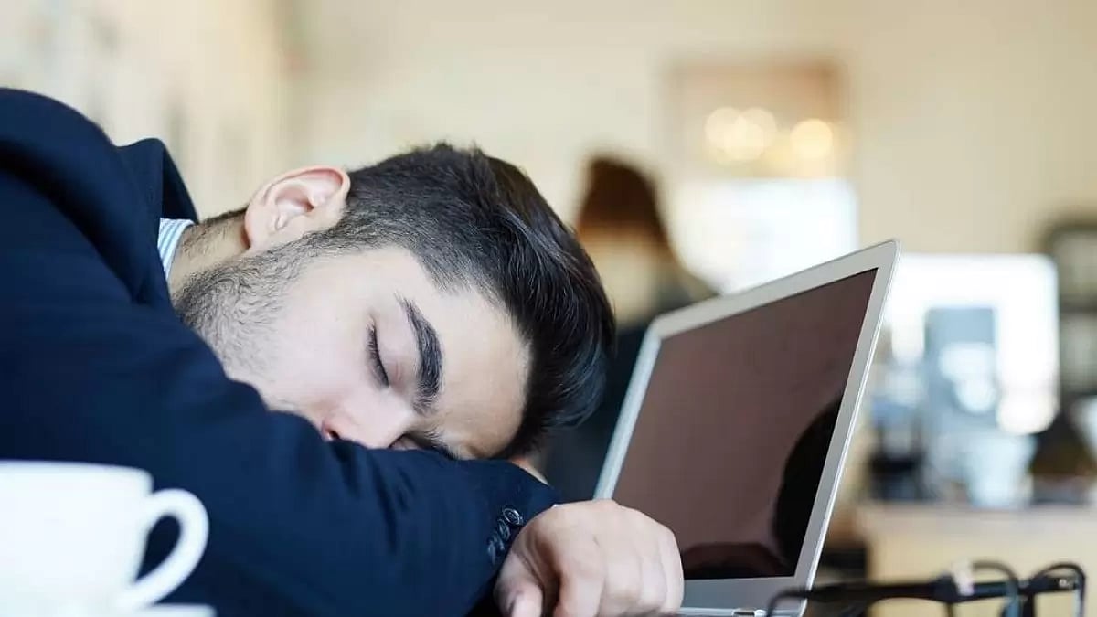 Best Supplements To Keep You Awake