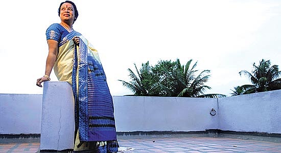 Ms Rosie, In Brechtian Distance