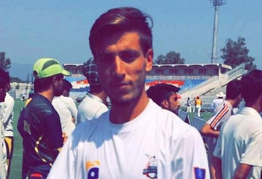 This Ambidextrous Pace Bowler Is The Latest Cricket Sensation In Pakistan