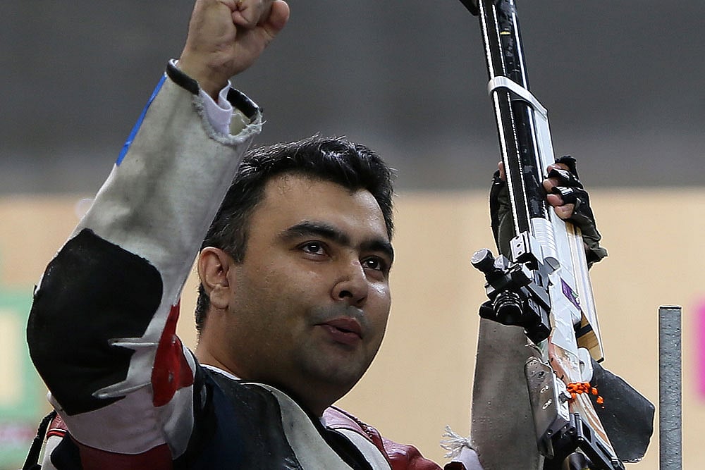 A Shooter Bonds With His Gun