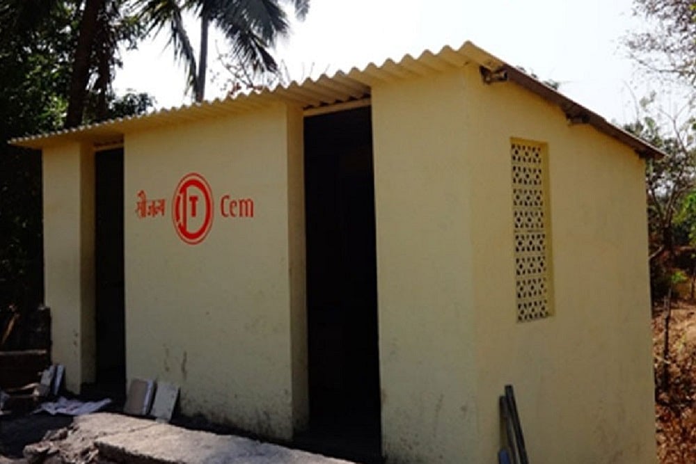 In Patna Woman Drags Father-In-Law To Police Station For Toilet At Home