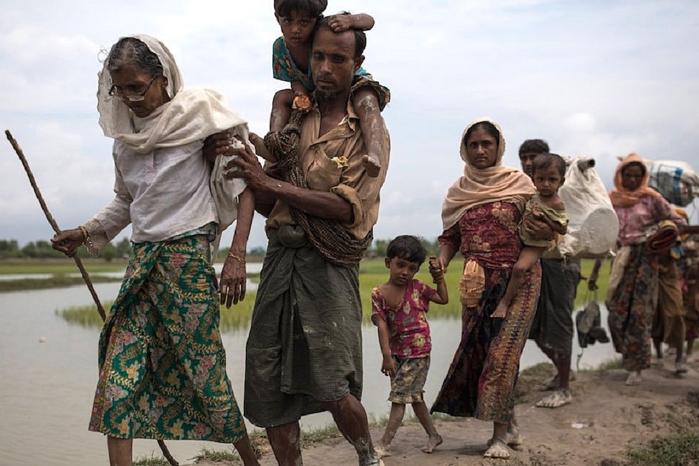 Bangladesh Bans Three Charities From Giving Rohingya Aid