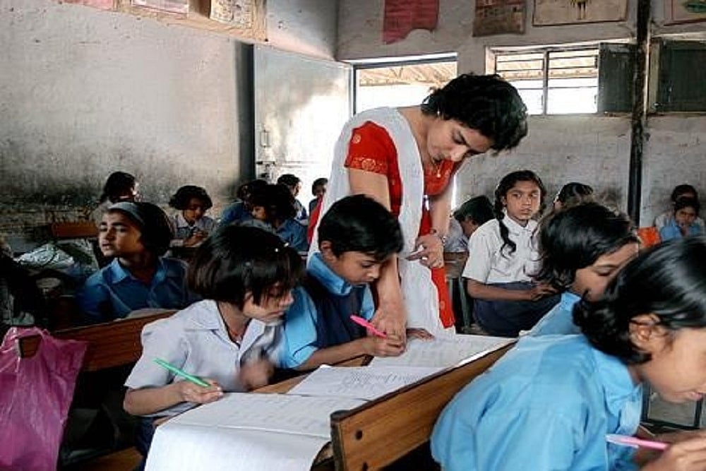 Government Extends 7th Pay Panel Benefits To Teachers Of Central, State Universities