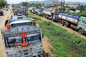 NGT Relaxes 10-Yr Diesel Vehicle Ban For Essential Goods Carriers
