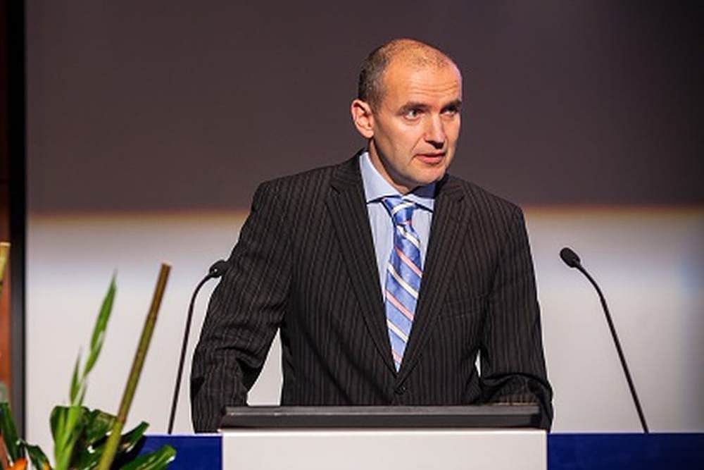 Iceland President Gudni Johannesson Faints, Breaks Nose In 'Too Hot' Bath