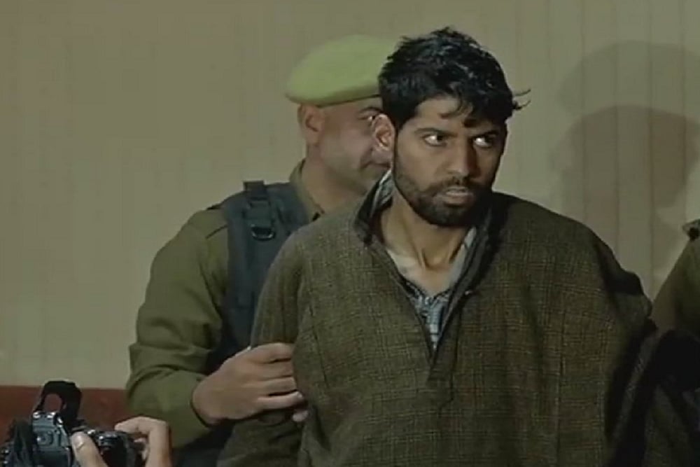 Two LeT, One Hizbul Militants Arrested In Kashmir, Police Ask Local Militants To Surrender