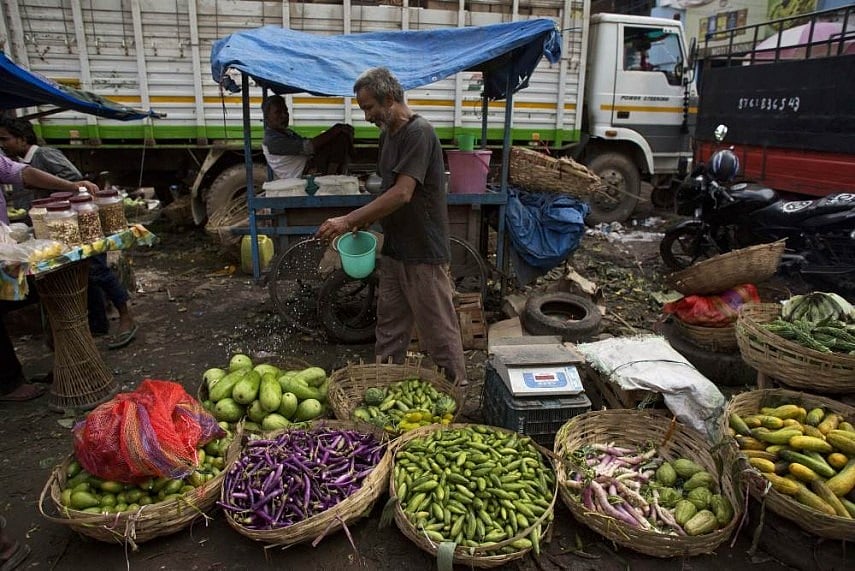 Wholesale Inflation Falls To 2.6% In Sept As Food, Vegetable Prices Soften