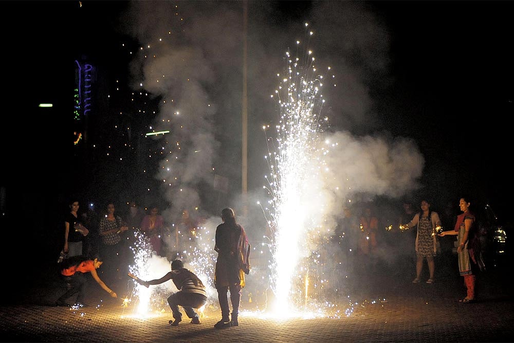 Ahead Of Diwali, Air Quality In Delhi Reaches Hazardous Level