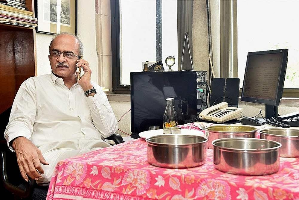 Government 'Hell Bent On Destroying Independence, Integrity Of CBI,' Says Bhushan On Asthana Appointment