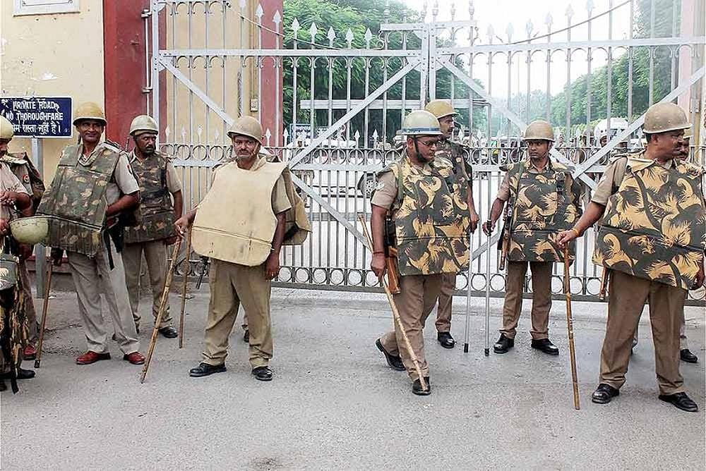 Varanasi: 23-Year-Old Tries To Set Himself Ablaze At March Against Caste-Based Quota