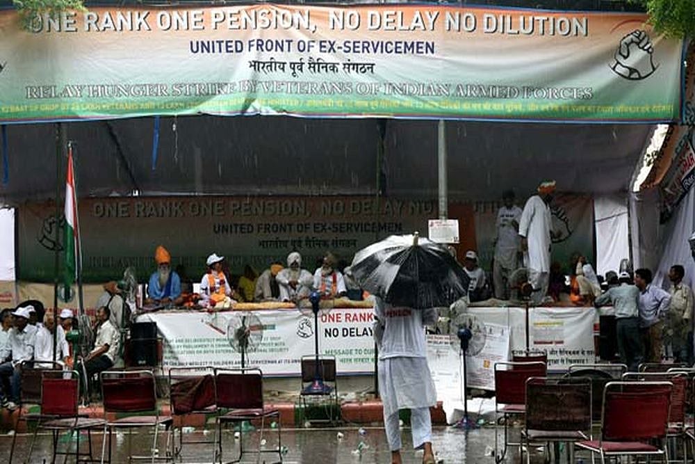 Tents Used By Army Veterans For OROP Protest At Jantar Mantar Uprooted