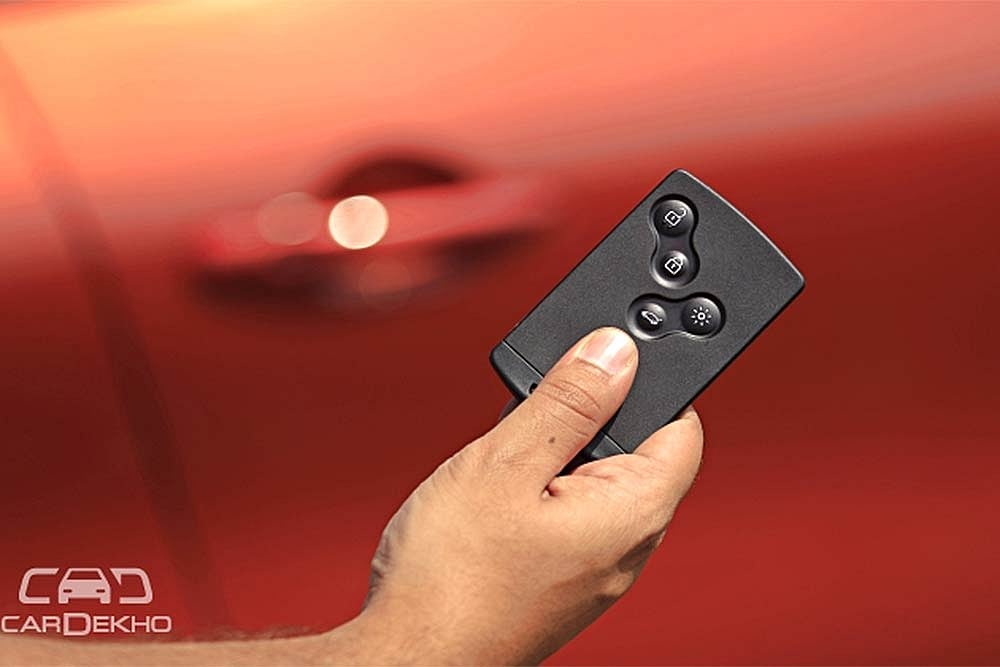 Renault Captur's Smart Access Card - What Is It?