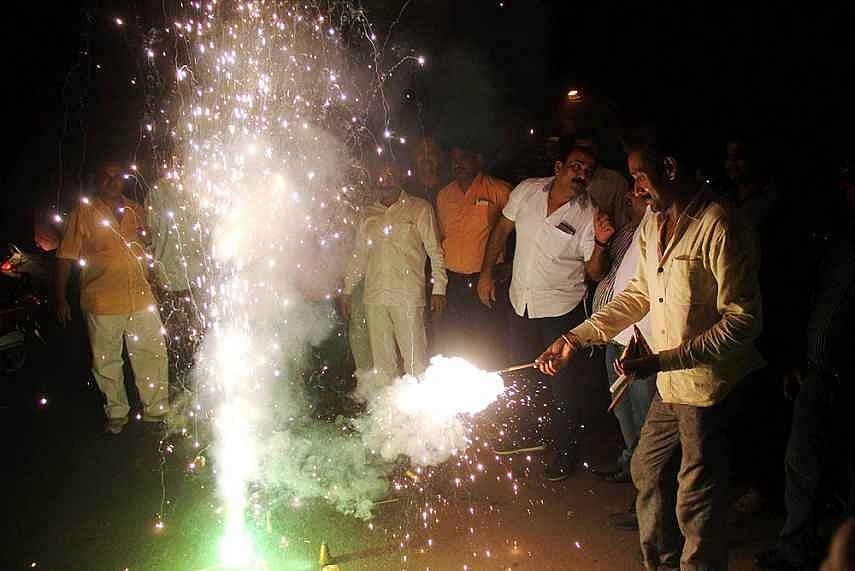 SC Reserves Verdict On Plea To Restore Ban On Firecracker Sale In Delhi-NCR