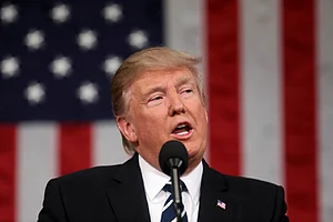 Trump To Send Its Top Diplomatic And Military Advisers To Pakistan With Tough Message