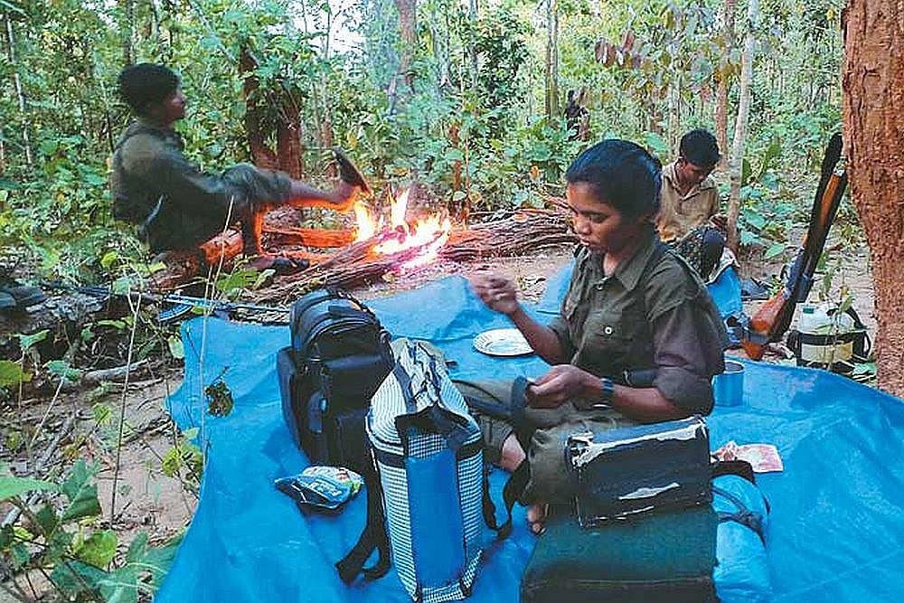 Naxals Recruiting Children In Chhattisgarh And Jharkhand: UN