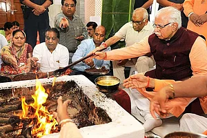 Haryana Teachers May Face Disciplinary Action For Not Attending Compulsory 'Priest Training'