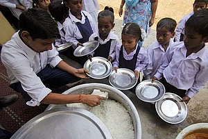 Uttar Pradesh: Boy Falls In Hot Curry While Standing In Midday Meal Queue, Teachers Suspended