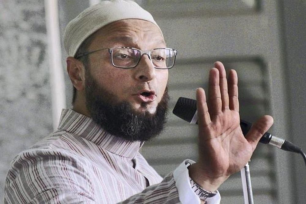 Sri Sri Ravi Shankar Shouldn't Indulge In Kite Flying, Says Asaduddin Owaisi On Ayodhya Dispute