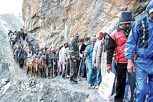 Why Is There No Proper Infrastructural Facilities For Pilgrims?: NGT Raps Amarnath Board