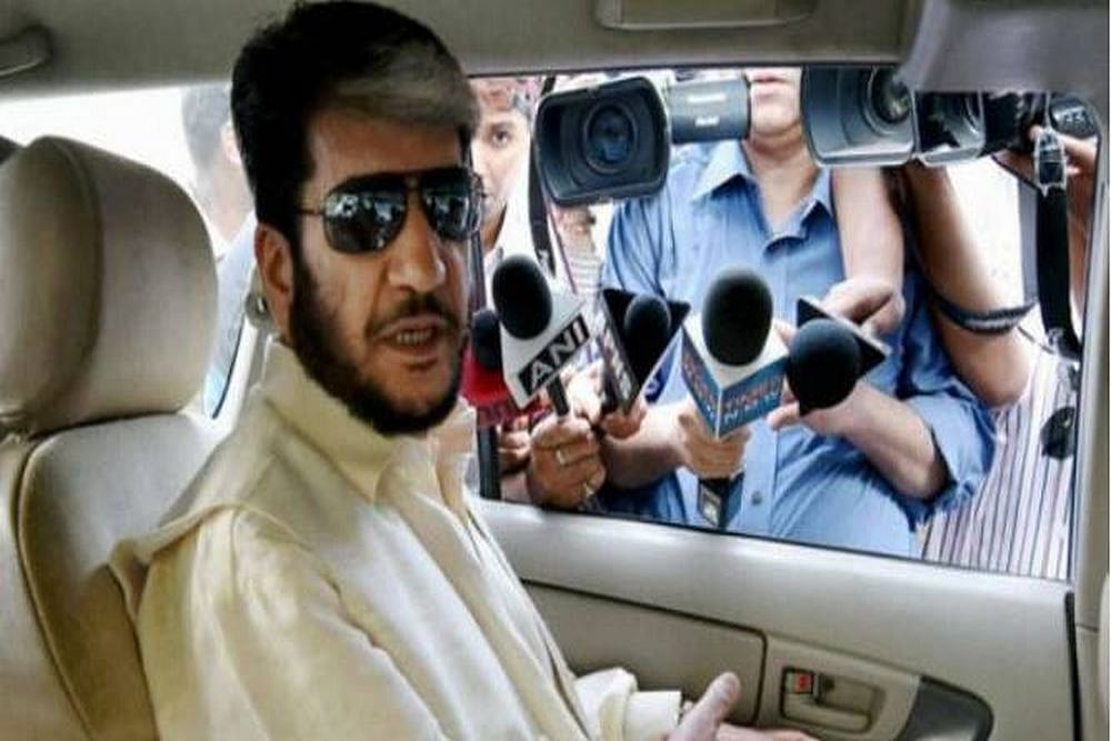 Money Laundering: Delhi Court Frames Charges Against Separatist Shabir Shah, 'Hawala Dealer' Aslam Wani