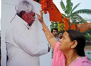 Many In Bihar Ready To Slit PM Modi's Throat, Chop His Hand, Says Rabri Devi