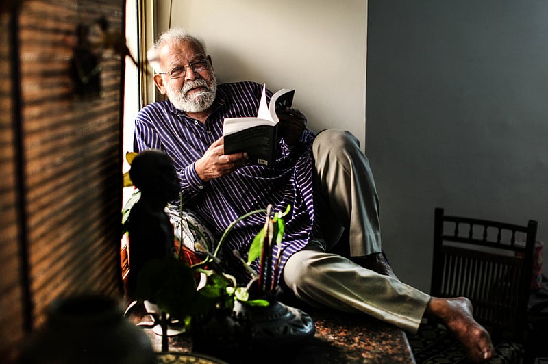 Corals In The Depths Of His Mind, Canines On The Expanse Of His Canvas: Meet N.K.P Muthukoya, One Of India’s Pioneering Surreal Painters