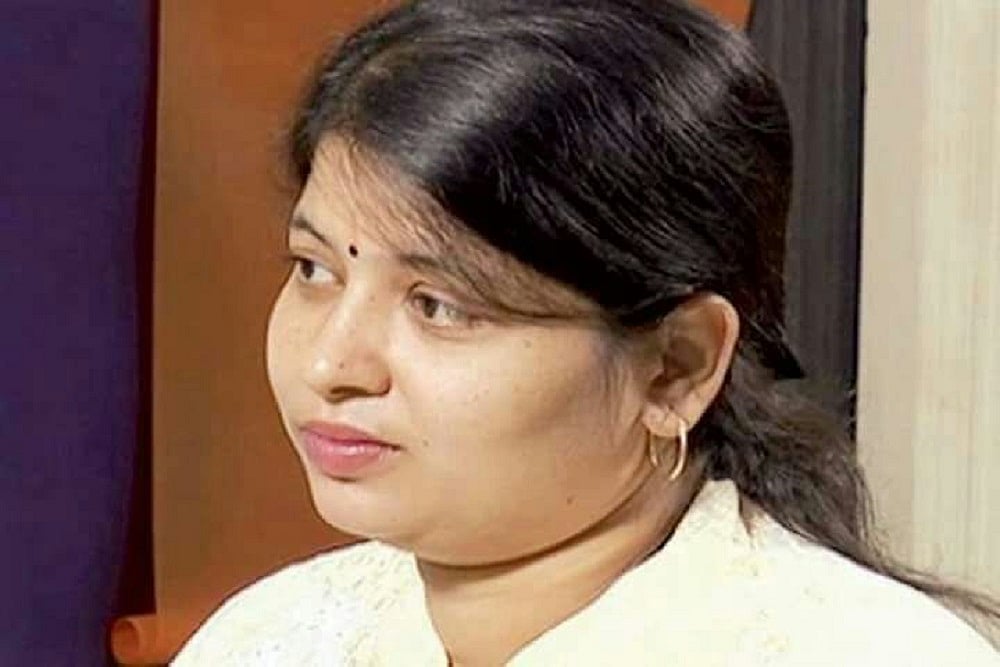 Jayalalithaa Was My Mom, Claims Bangalore Woman In Supreme Court, But Court Says Approach High Court