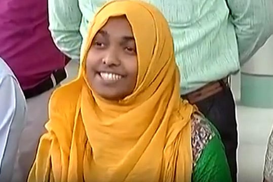 At Salem College, Hadiya Reiterates Desire To Meet Shafin Jahan