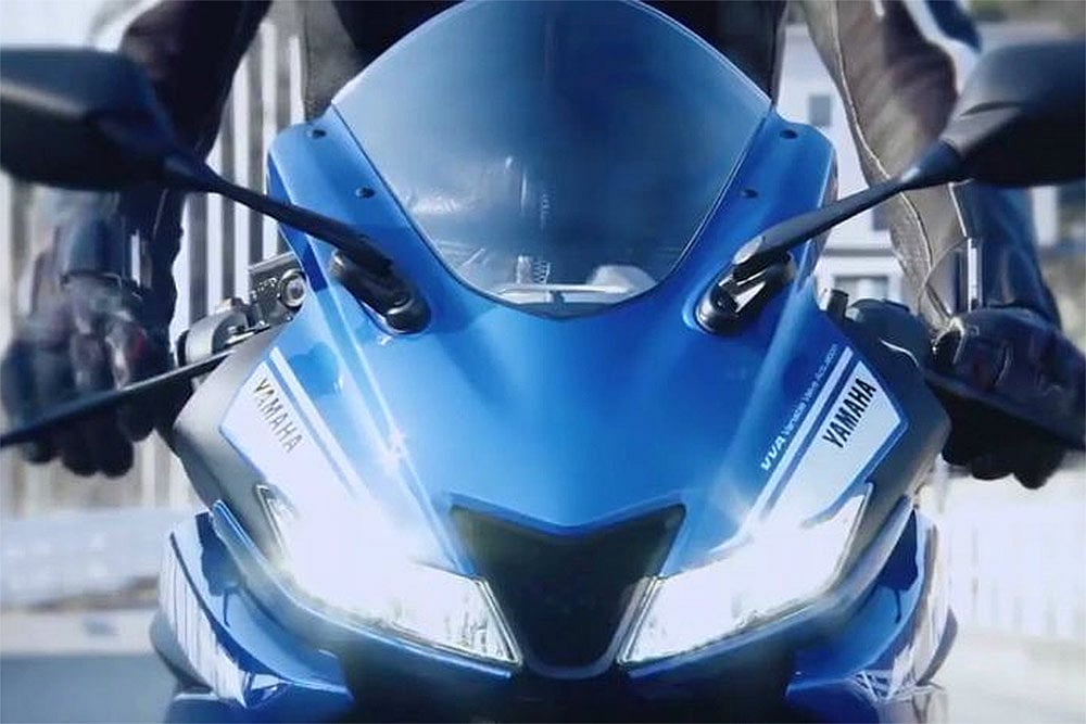 Yamaha YZF-R15 v3.0 Spotted Testing In India