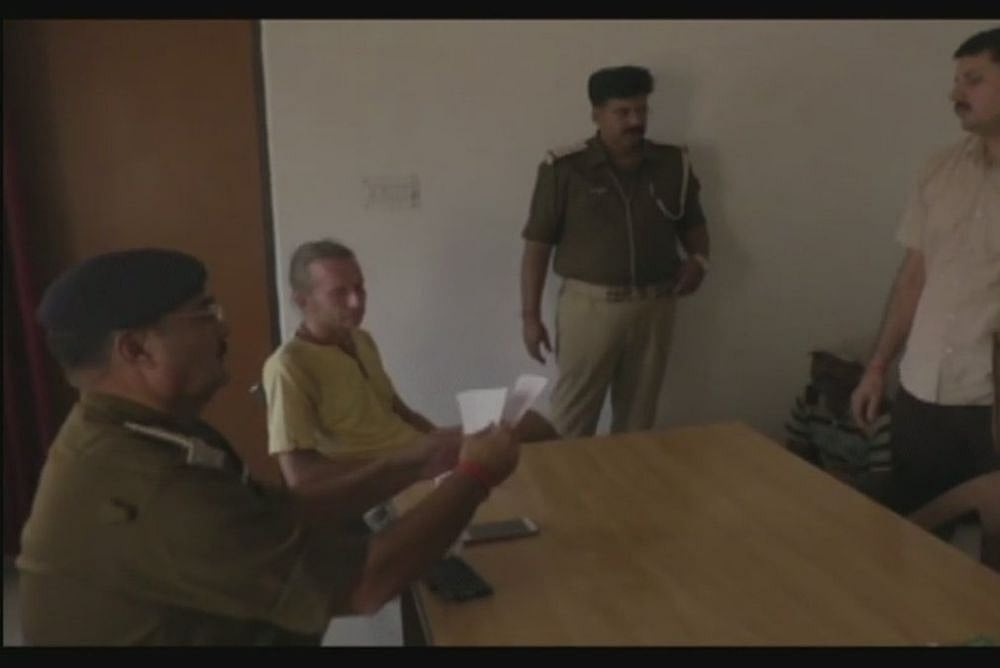 German Alleges He Was Assaulted In Uttar Pradesh, But Attacker Says He Just Said ‘Welcome To India’