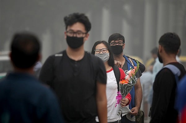 You Smoked 50 Cigarettes Yesterday, Thanks To Smog!