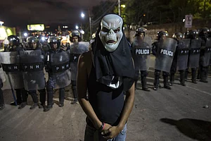 Amid Vote Protests, Honduras Announces Curfew, Restrictions