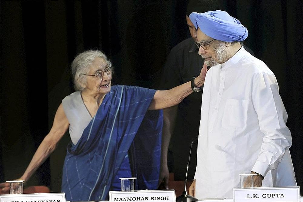 Modi’s Tea-Seller Remark: Manmohan Singh Says Don't Want Competition With Modi, Don’t Want Country To Take A Pity On The Basis Of My Humble Background