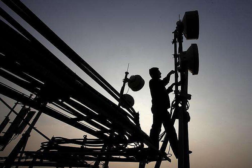 2G Verdict: Fate Of 122 Cancelled Licences Depends On Investigative Agencies' Next Step, Says Telecom Minister