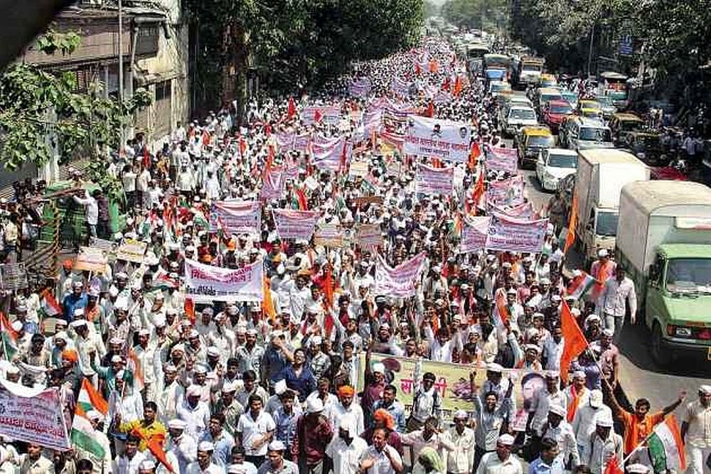 Maratha Outfits Agitate Over Quota Demand