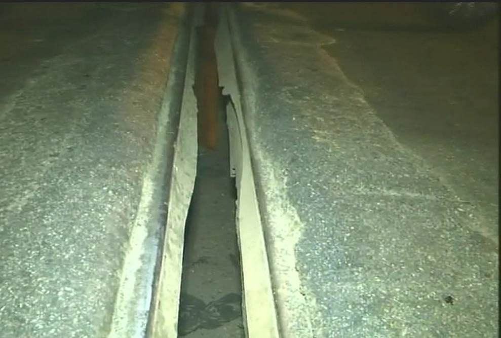 Delhi: Massive Crack Appears On Busy Lajpat Nagar-Ashram Flyover, Commuters Say Its Like Risking Your Life Daily