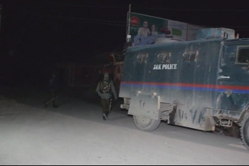 5 Jawans, 2 Militants Killed In Attack On CRPF Training Centre In Pulwama