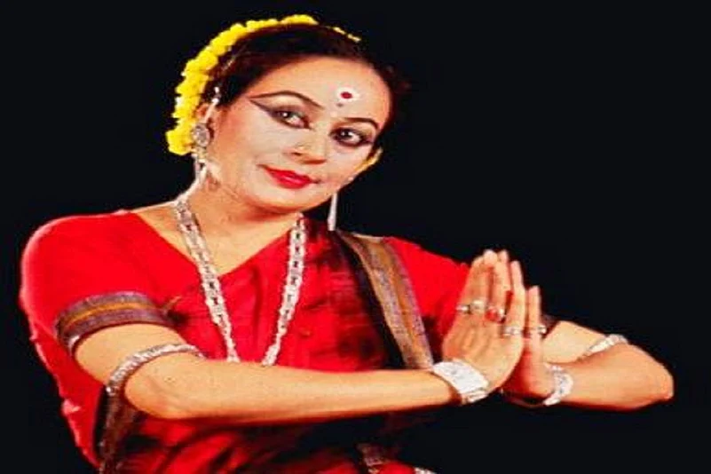 Spread In Four Corners, Sonal’s Life Has Been Fascinating