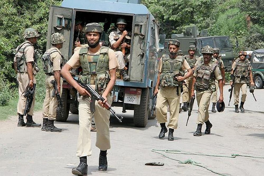 LeT Militants, Handlers Booked For Threatening Journalists Online