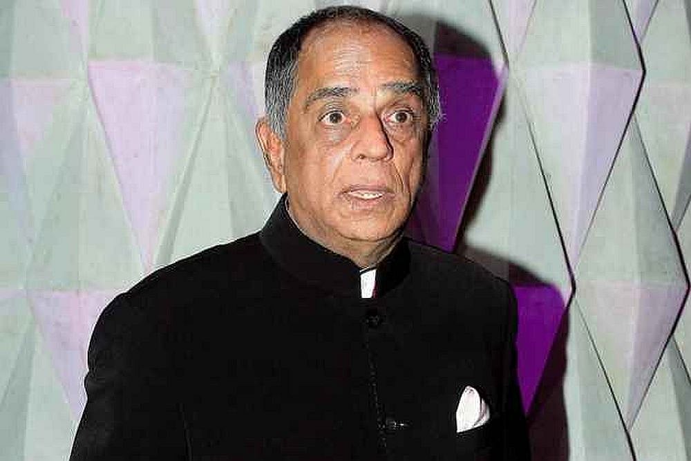 Pahlaj Nihalani Removed As CBFC Chief, Prasoon Joshi to Take Charge
