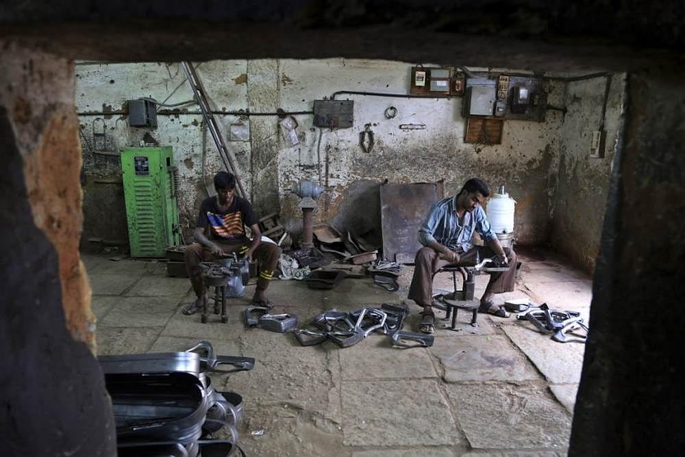 RSS Trade Union To Oppose Proposal To Grant Online Licence To Factories Without Inspection