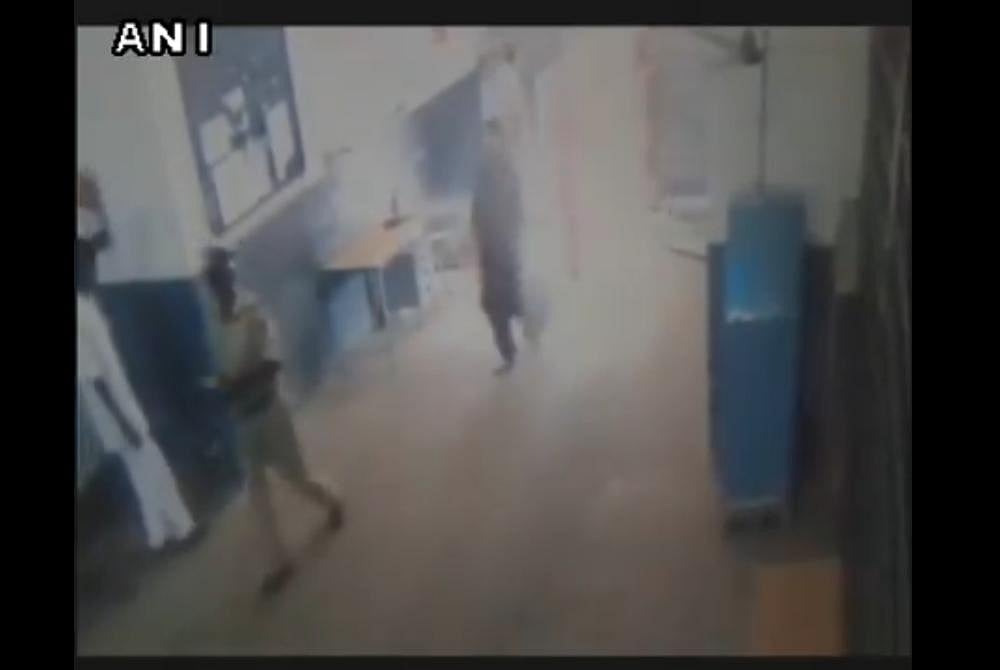 New Footage Shows Sasikala Moved In And Out Of Bengaluru Jail In Civilian Clothes