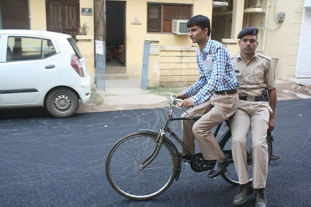 Car Knocks Down Vyapam Whistleblower's Father, Police 'Look On'