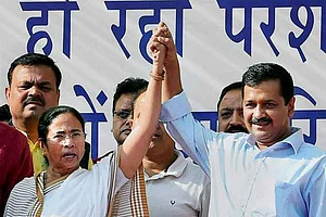 Mamata Banerjee criticizes Krejriwal's arrest