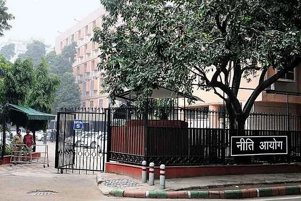 Non-Performing Govt Schools Should Be Handed Over To Private Players: Niti Aayog