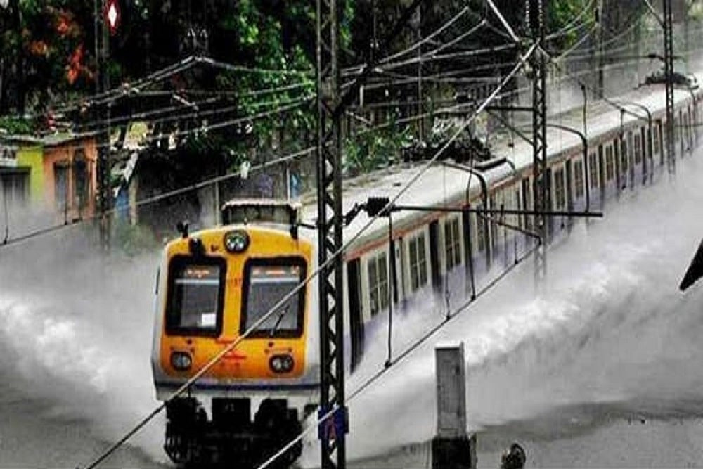 Mumbai Rains: Local Trains Start Running On Central Railway Line After Remaining Suspended For Nearly 20 Hours