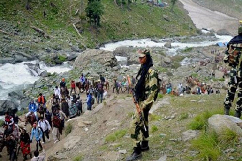 3 Persons Arrested For Providing Logistical Help To Lashkar-e-Taiba Terrorists To Carry Out Amarnath Attack
