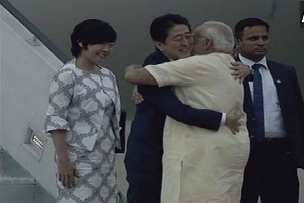 For Modi And Japanese PM Abe, A Rooftop Gujarati Dinner