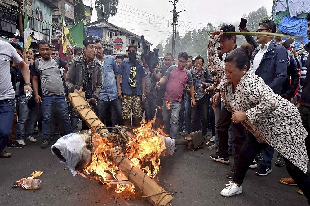GJM Activists Ransack Shops, Attack Bus, Clash With Police As Shutdown Enters 93rd Day