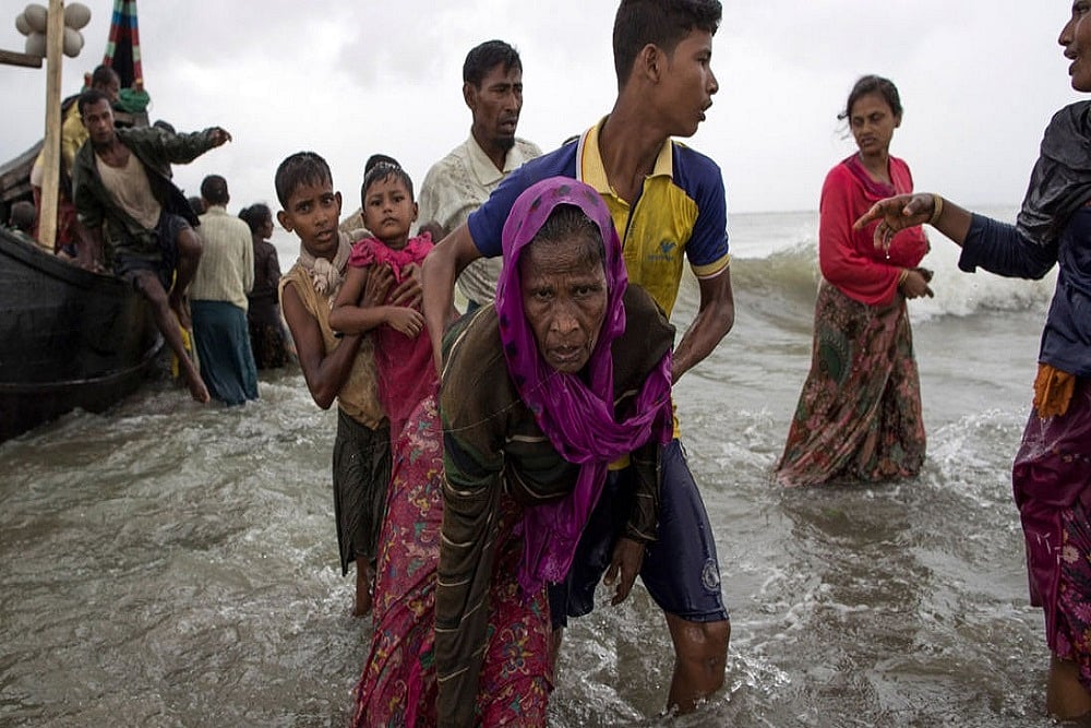 Bangladesh To Build 14,000 Shelters For Fleeing Rohingya
